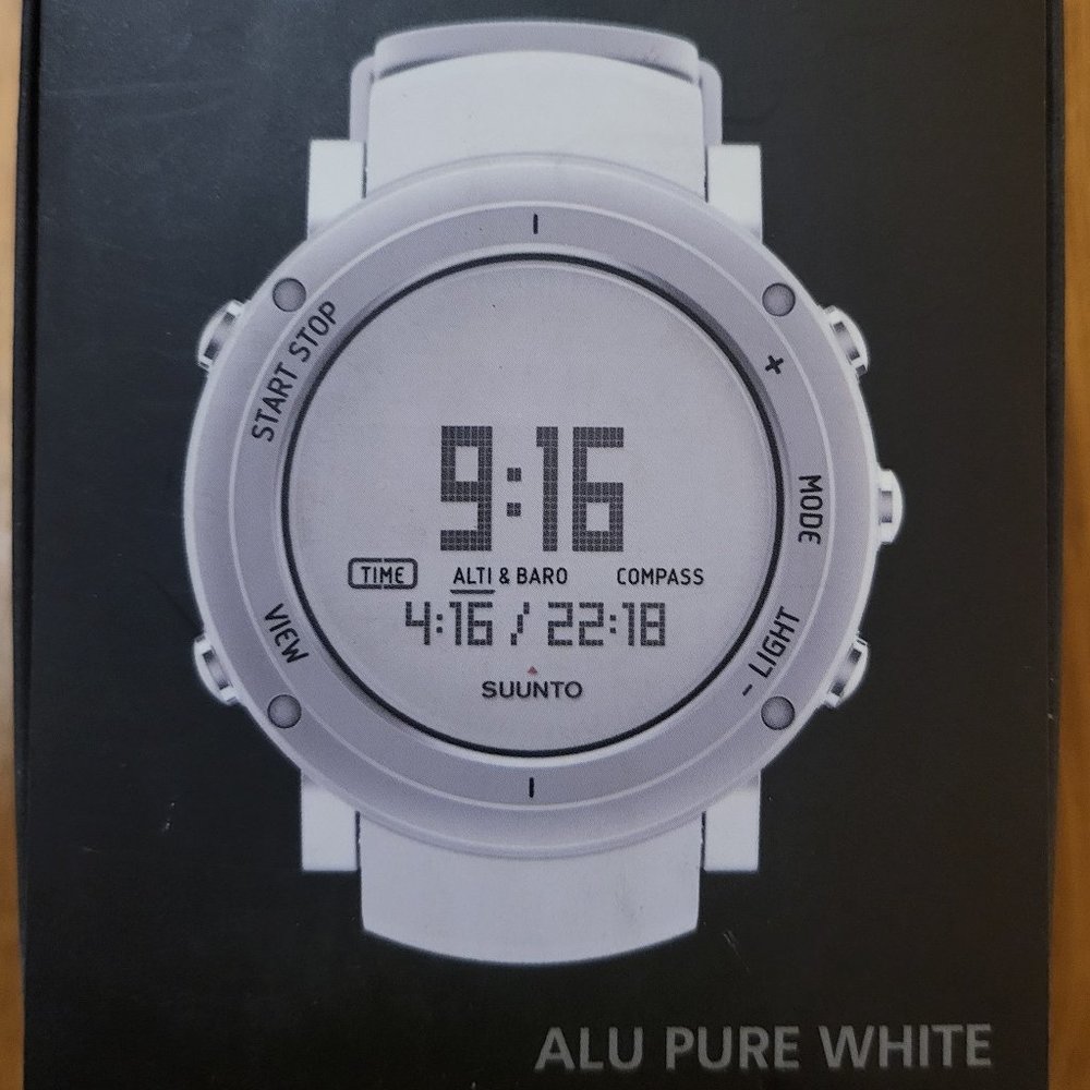Brand New SUUNTO CORE ALU PURE WHITE (THE OUTDOOR WATCH)